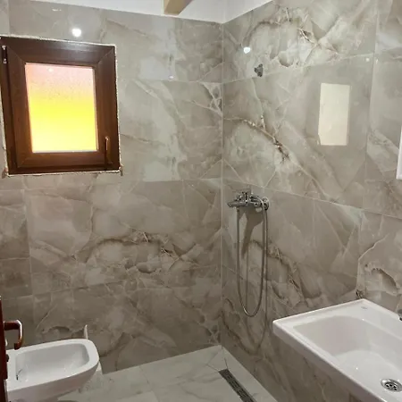Idajeti Guest Hause Гостевой дом *